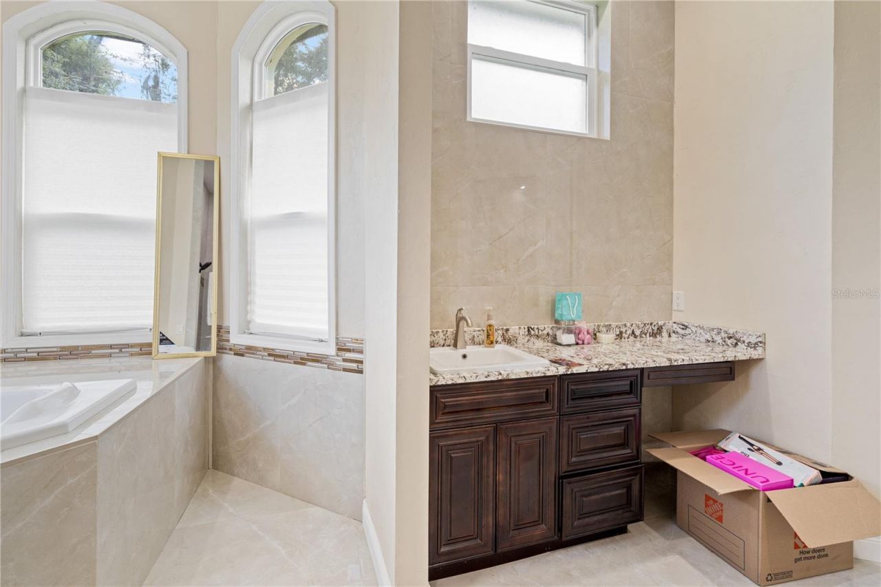 16635 SW 139th Avenue , Archer, FL 32618 Photo