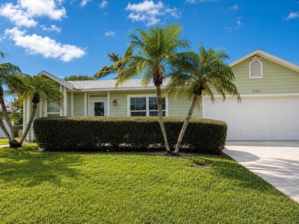 244 SW RIDGECREST Drive, Port St. Lucie, FL 34953