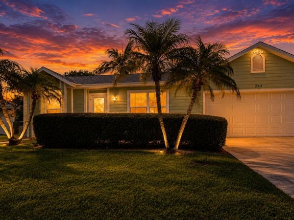 244 SW RIDGECREST Drive, Port St. Lucie, FL 34953
