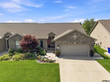 7673 Phares Drive, Lincoln, NE 68516