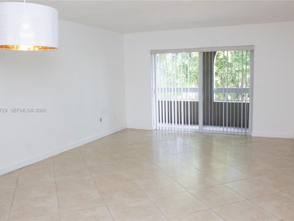7860 Camino Real , Unit L-406, Miami, FL 33143