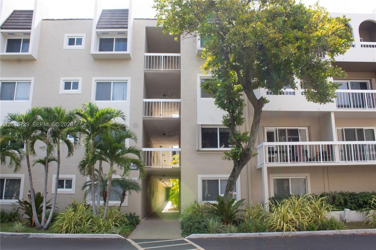 7860 Camino Real , Unit L-406, Miami, FL 33143 Photo