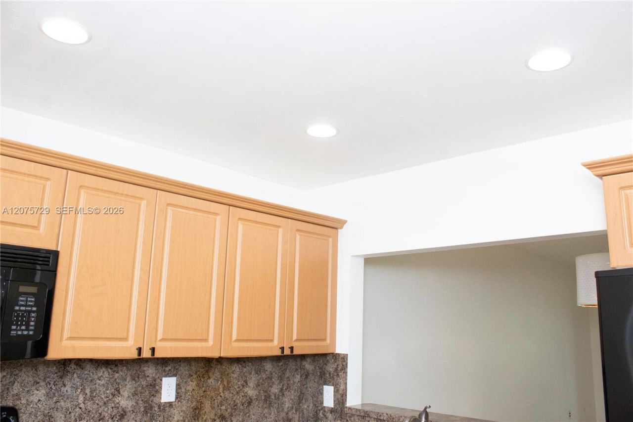7860 Camino Real , Unit L-406, Miami, FL 33143 Photo