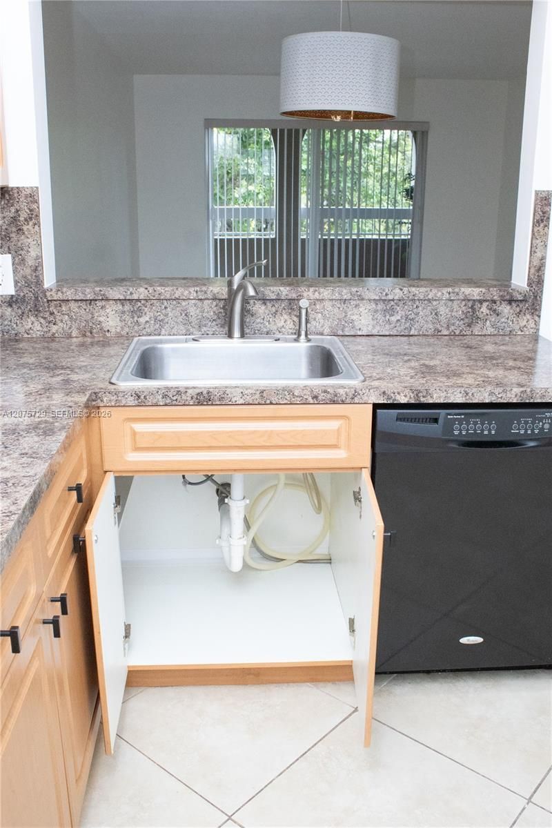 7860 Camino Real , Unit L-406, Miami, FL 33143 Photo