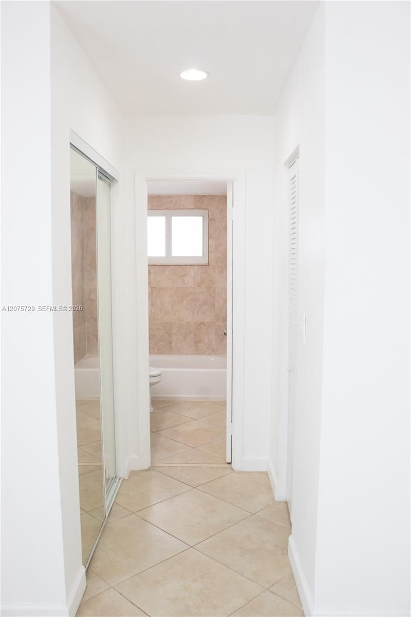 7860 Camino Real , Unit L-406, Miami, FL 33143 Photo