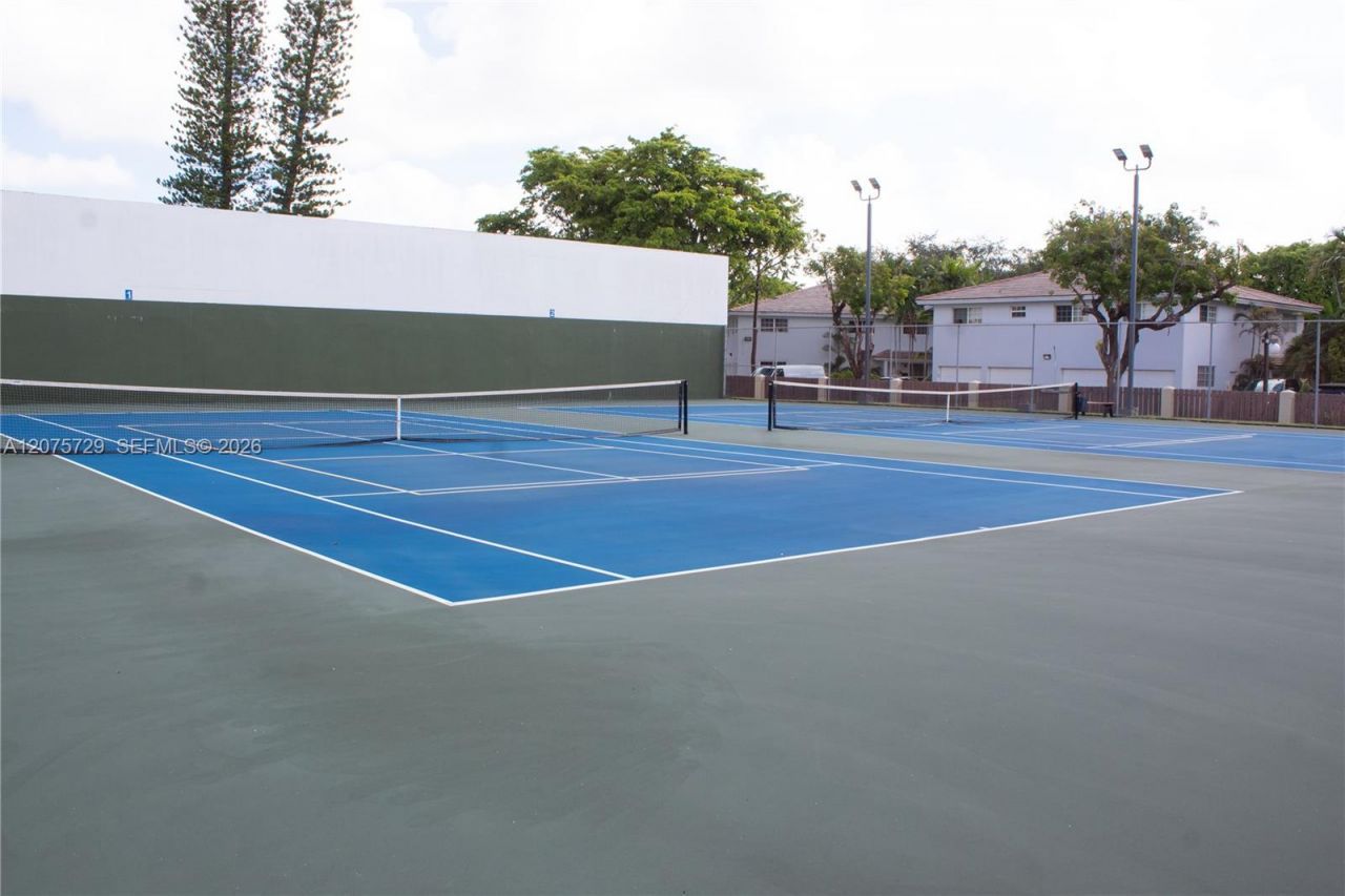 7860 Camino Real , Unit L-406, Miami, FL 33143 Photo