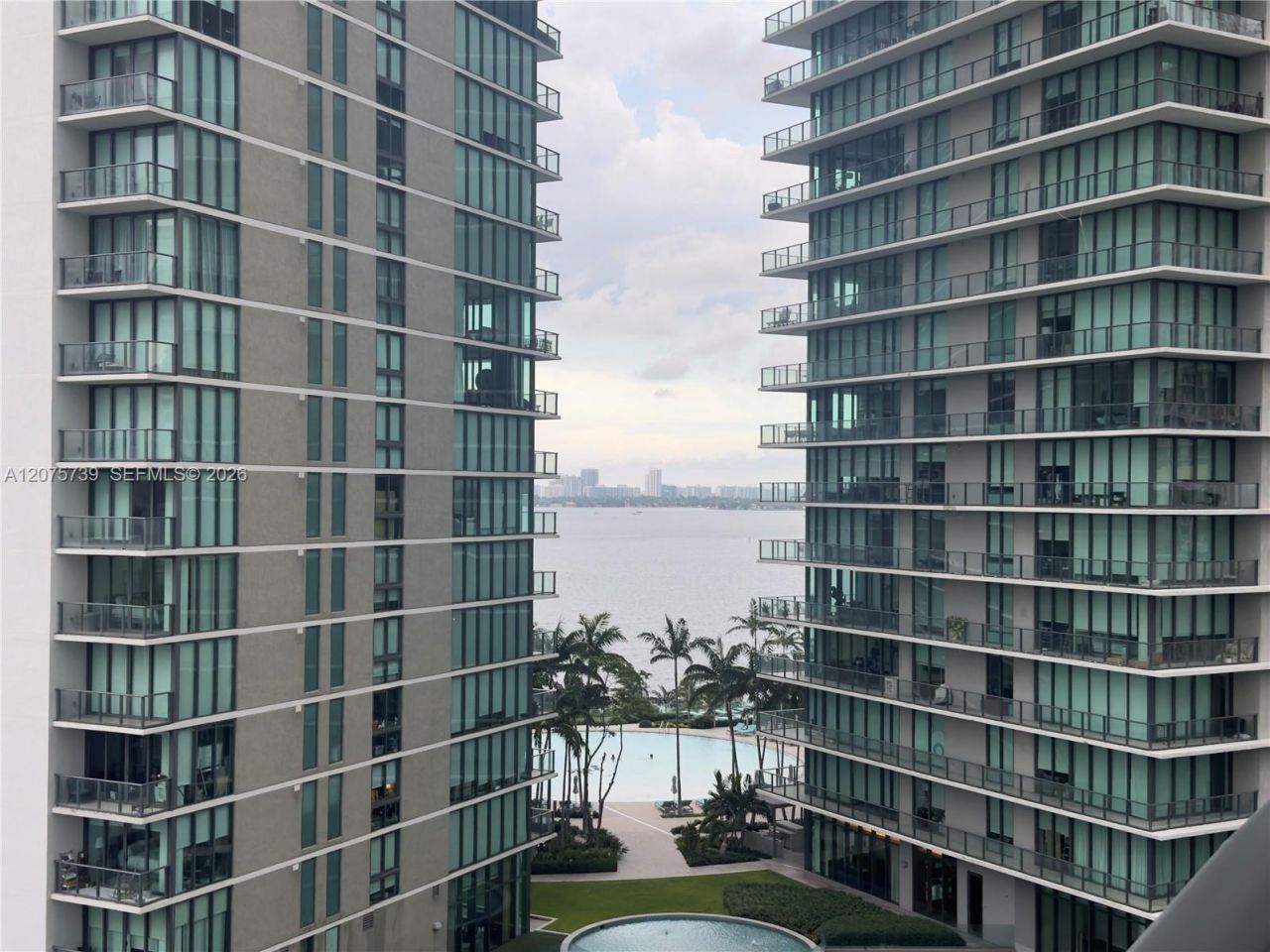 501 NE 31st St , Unit 903, Miami, FL 33137 Photo