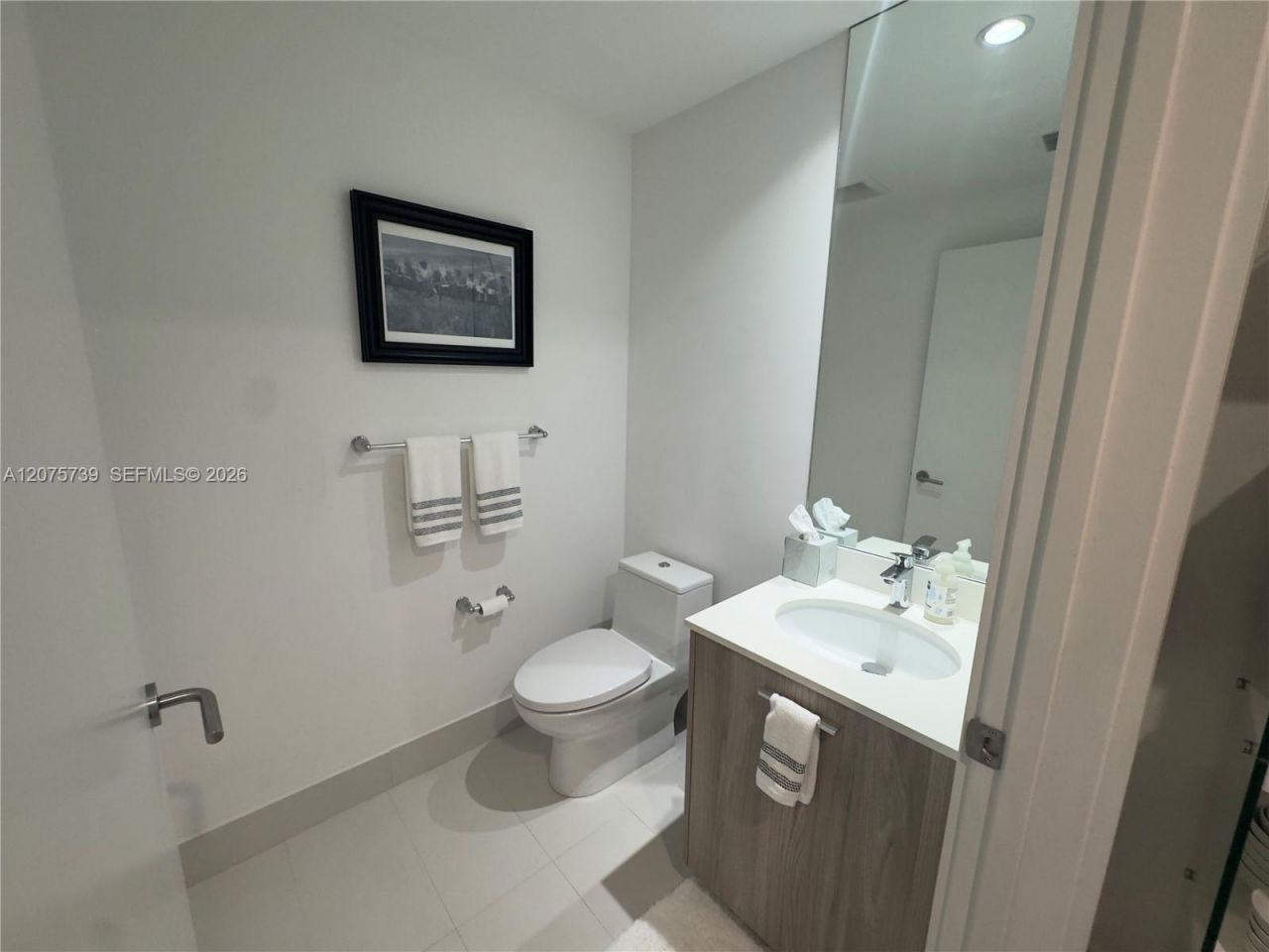 501 NE 31st St , Unit 903, Miami, FL 33137 Photo