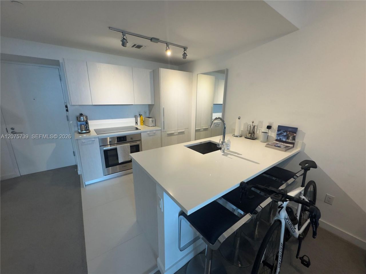 501 NE 31st St , Unit 903, Miami, FL 33137 Photo
