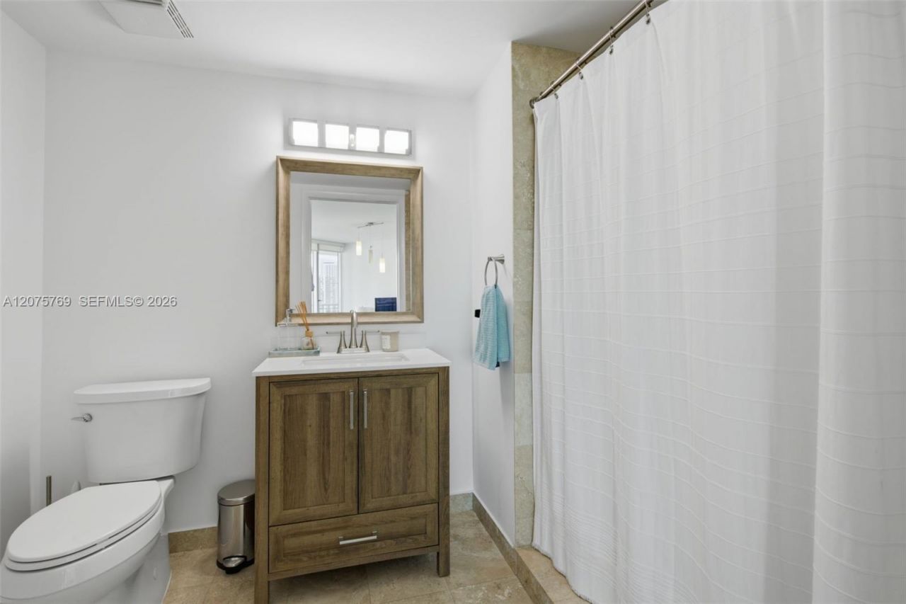 350 S Miami Ave , Unit 2601, Miami, FL 33130 Photo