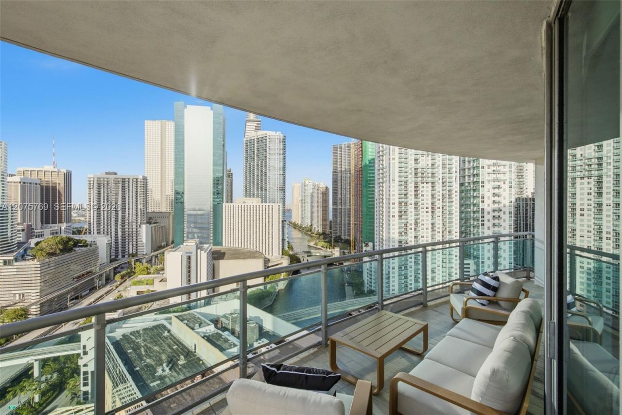 350 S Miami Ave , Unit 2601, Miami, FL 33130 Photo