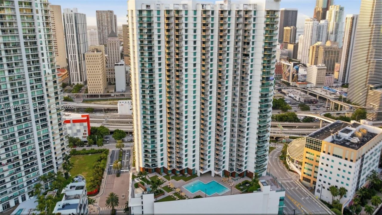 350 S Miami Ave , Unit 2601, Miami, FL 33130 Photo