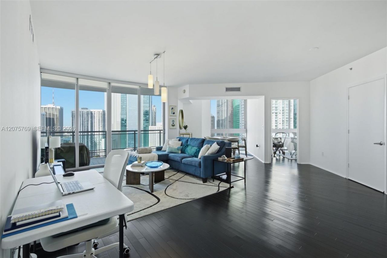 350 S Miami Ave , Unit 2601, Miami, FL 33130 Photo