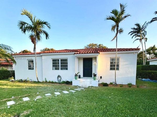 22 Marabella Ave , Coral Gables, FL 33134