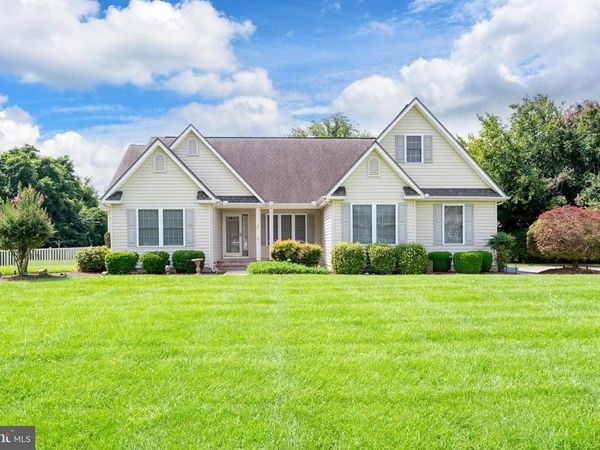 105 SHALLOW BROOKE COURT, SEAFORD, DE 19973