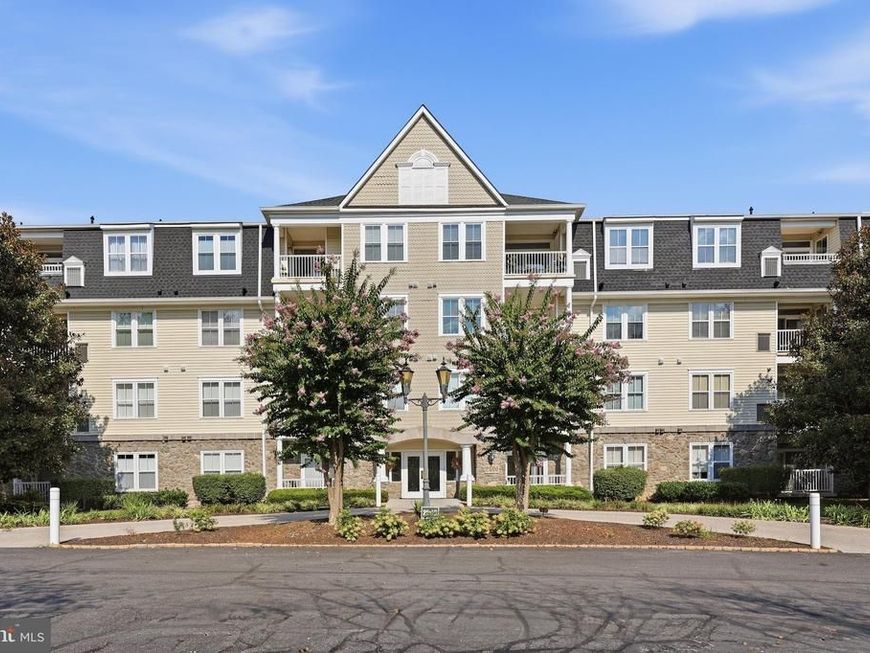 2500 Waterside Drive, Unit 316, Frederick, MD 21701 Main Photo