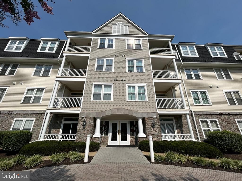 2500 WATERSIDE DRIVE, FREDERICK, MD 21701