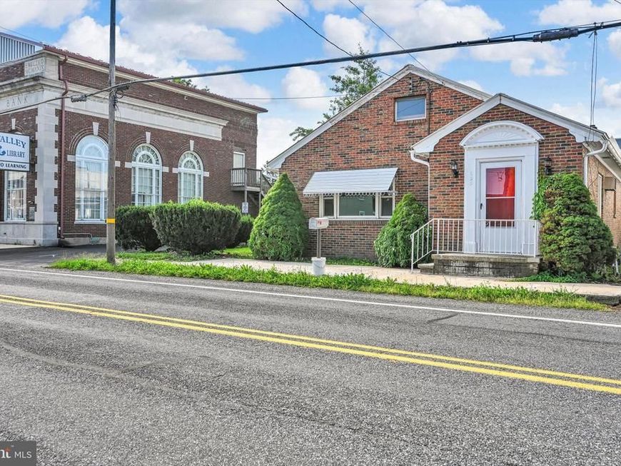 625 E Main Street, Hegins, PA 17938 Main Photo