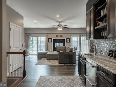 3906 VILLAGE COMMONS WALK, GLEN ALLEN, VA 23060