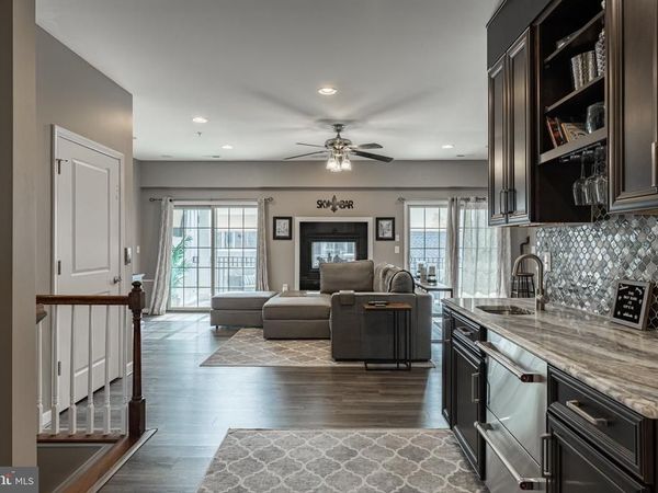 3906 VILLAGE COMMONS WALK, GLEN ALLEN, VA 23060