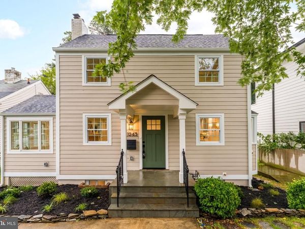 1243 N TAYLOR STREET, ARLINGTON, VA 22201