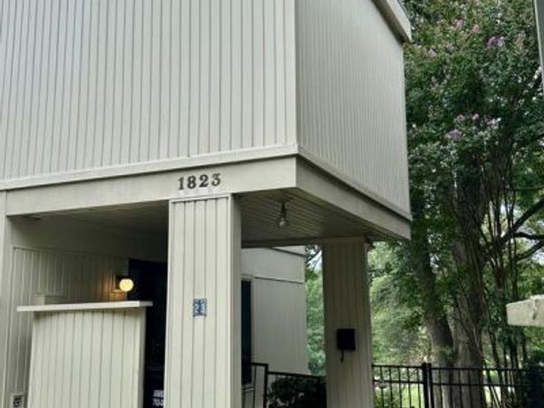 1823 N SHORE COURT, RESTON, VA 20190