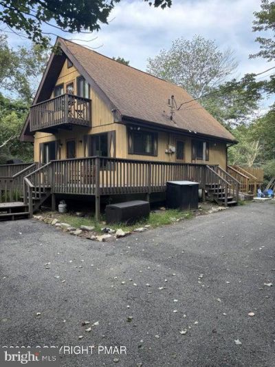 278 CEDAR DRIVE , LONG POND, PA 18334