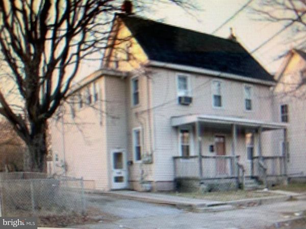 6 FRANKLIN STREET, PENNS GROVE, NJ 08069