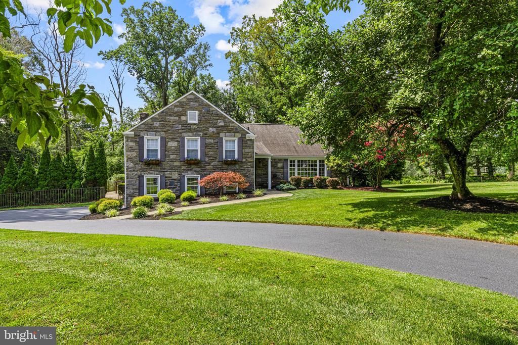 735 HAMILTON ROAD , BRYN MAWR, PA 19010