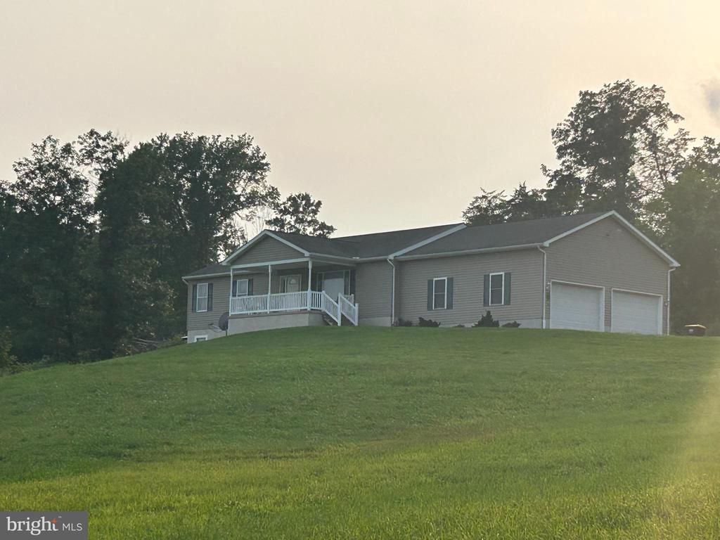 354 KRALLTOWN ROAD , WELLSVILLE, PA 17365