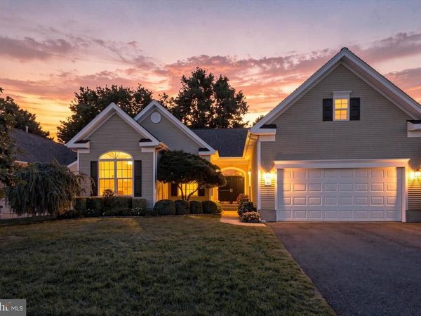 33 BARBARY LANE, COLUMBUS, NJ 08022