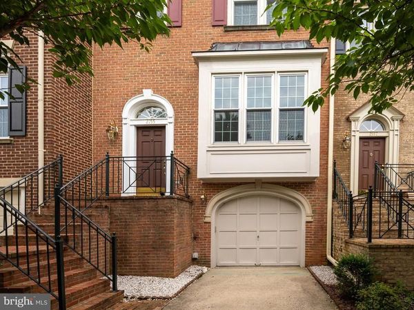 2155 WOLFTRAP COURT, VIENNA, VA 22182