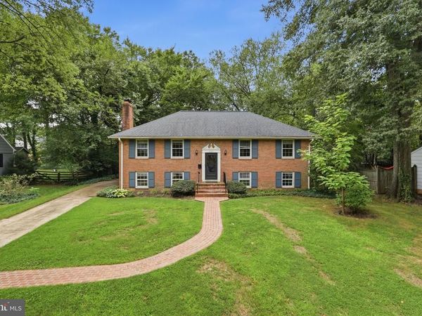 8621 BUCKBOARD DRIVE, ALEXANDRIA, VA 22308