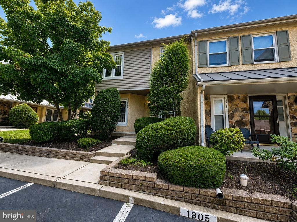 1700 NEWMARKET COURT, WEST CHESTER, PA 19382