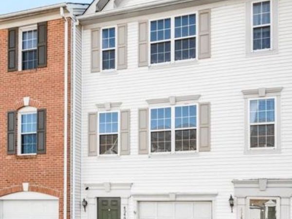 45461 BLUEMONT JUNCTION SQUARE, STERLING, VA 20164