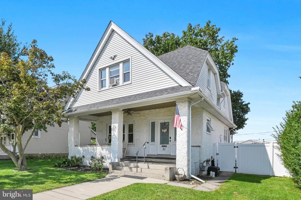 31 S WILSON AVENUE, ELIZABETHTOWN, PA 17022