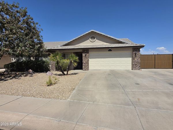 3000 E TULSA Street, Gilbert, AZ 85295