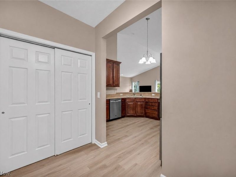 9036 Morgan Circle, North Ridgeville, OH 44039 Photo 37