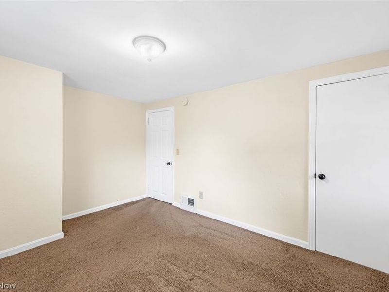 324 Viking Street NW, North Canton, OH 44720 Photo 18