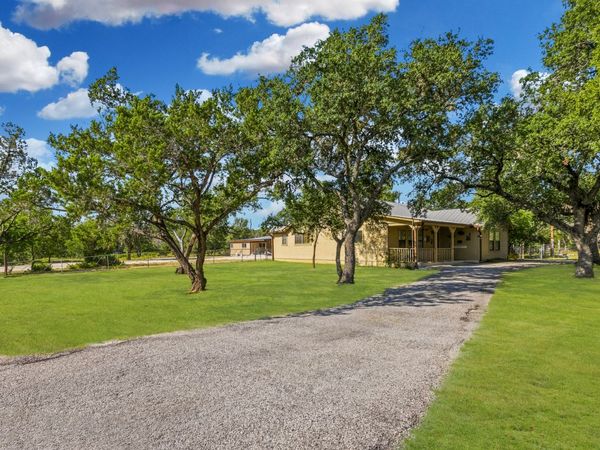 1129 BANDERA BLVD, Bandera, TX 78003