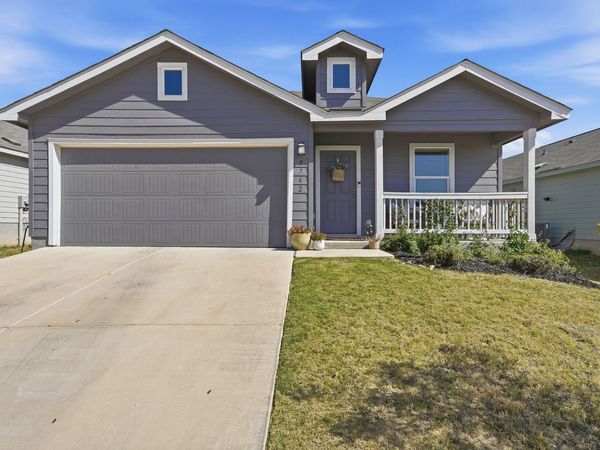 5762 Companion Loop, Bulverde, TX 78163