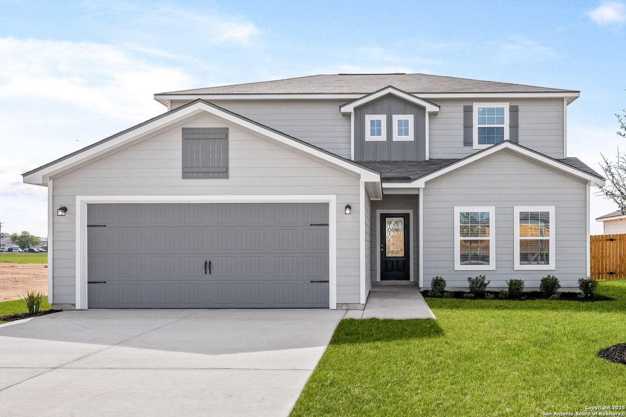 16001 Delgado Hills, Lytle, TX 78052 Main Photo