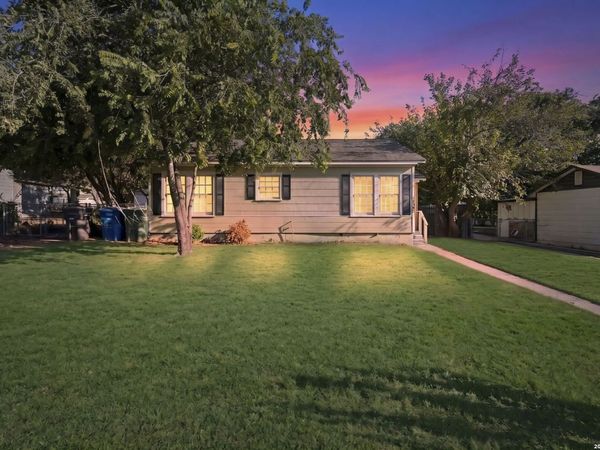 139 CRAVENS AVE, San Antonio, TX 78223