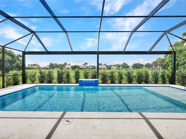 1764 Birdie DR, NAPLES, FL 34120