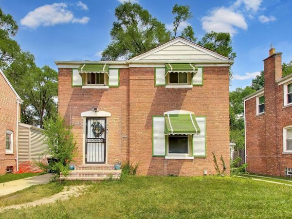 9615 S Bensley Avenue , Chicago, IL 60628