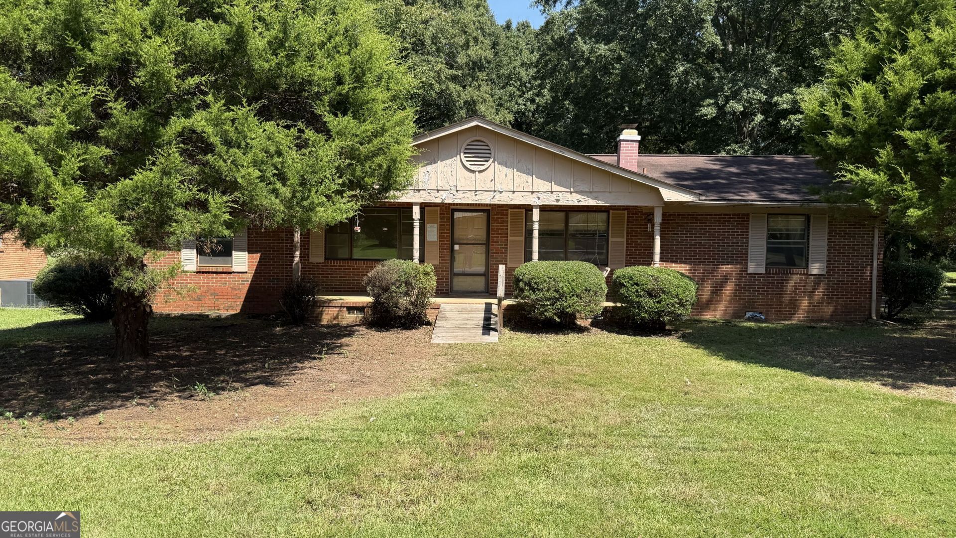 1305 Meadowood Lane, Oxford, AL 36203 Main Photo