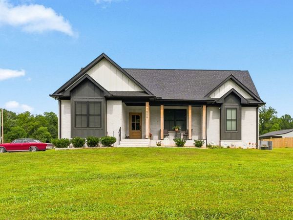1006 Clifton Valley Rd , Dickson, TN 37055