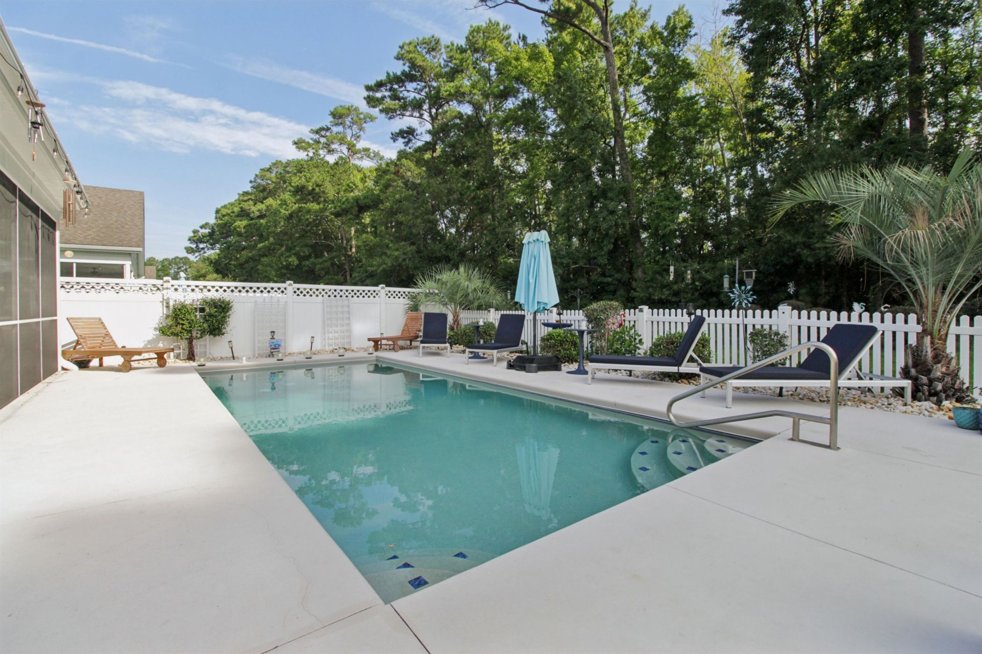 221 Copper Leaf Dr. Photo 38