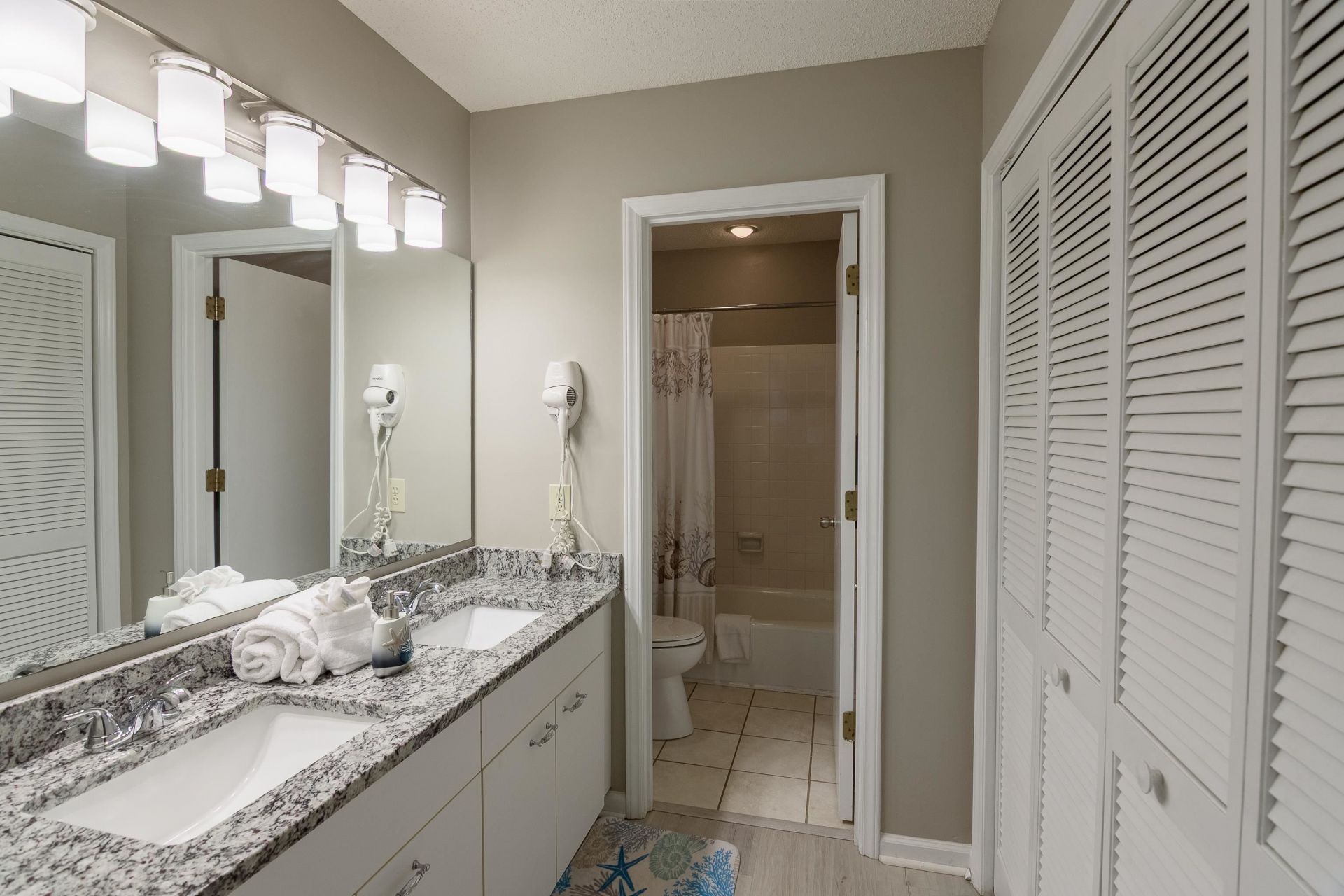 151 Wetherby Way Photo 34