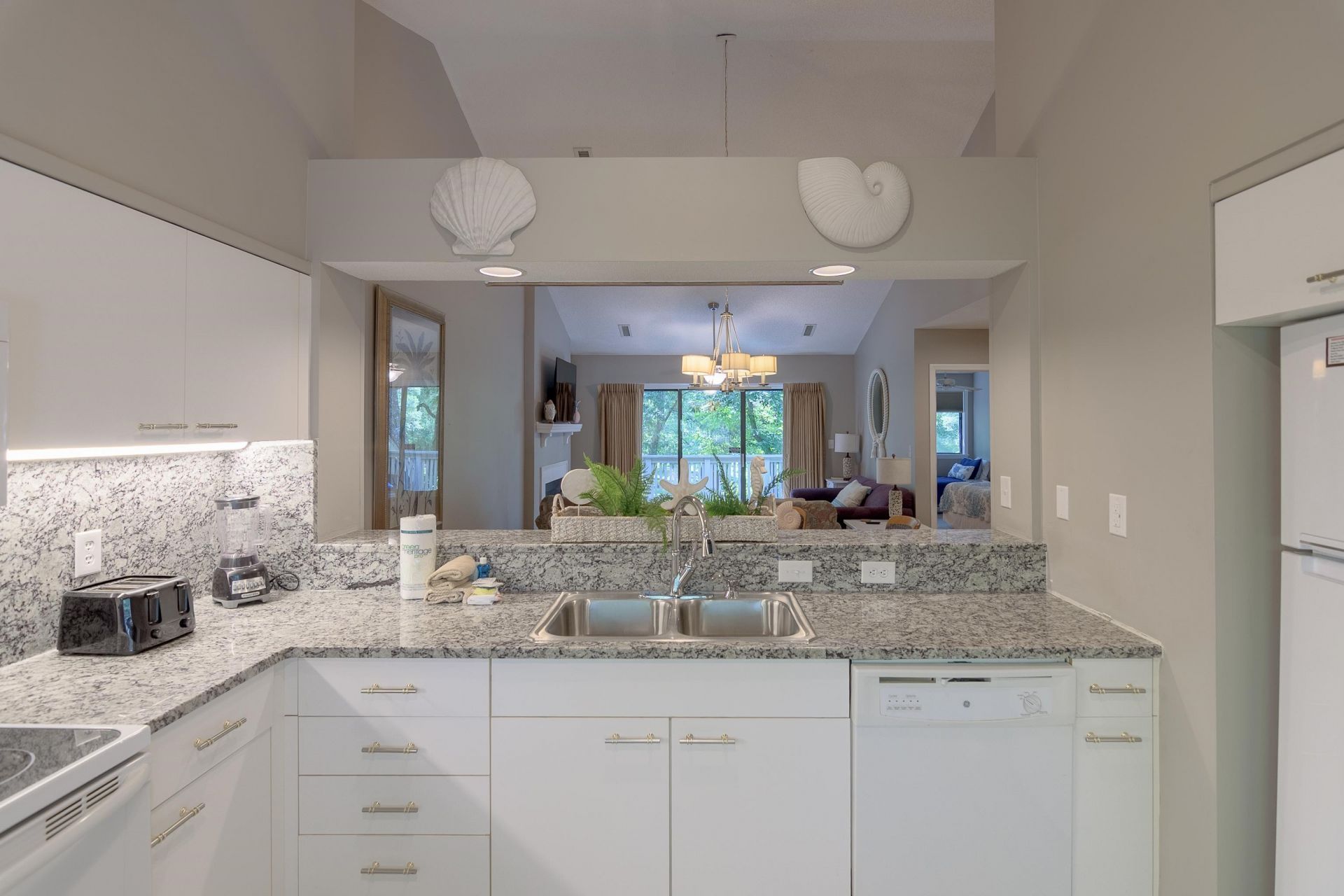 151 Wetherby Way Photo 7